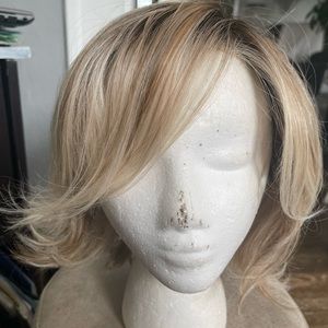 Jon Renau Wig, Palm Springs Blonde. Kristin